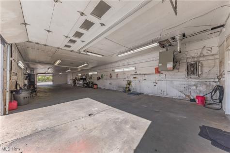 626 E 152nd Street Cleveland OH 44110