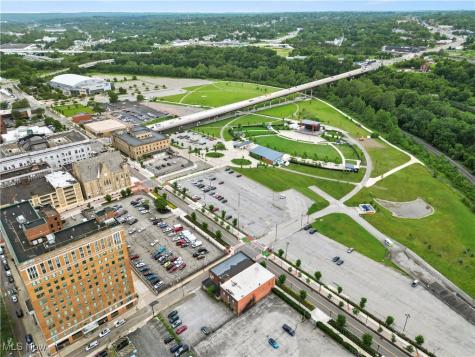 200-208 W Front Street Youngstown OH 44503