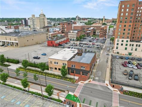 200-208 W Front Street Youngstown OH 44503