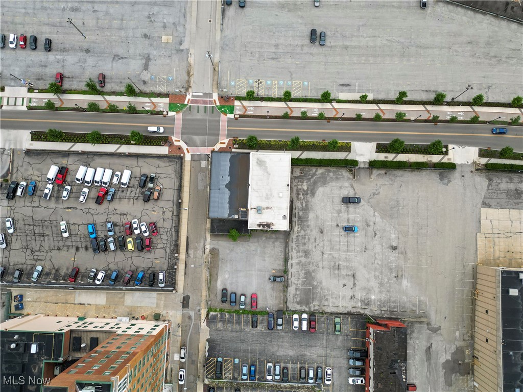 200-208 W Front Street Youngstown OH 44503