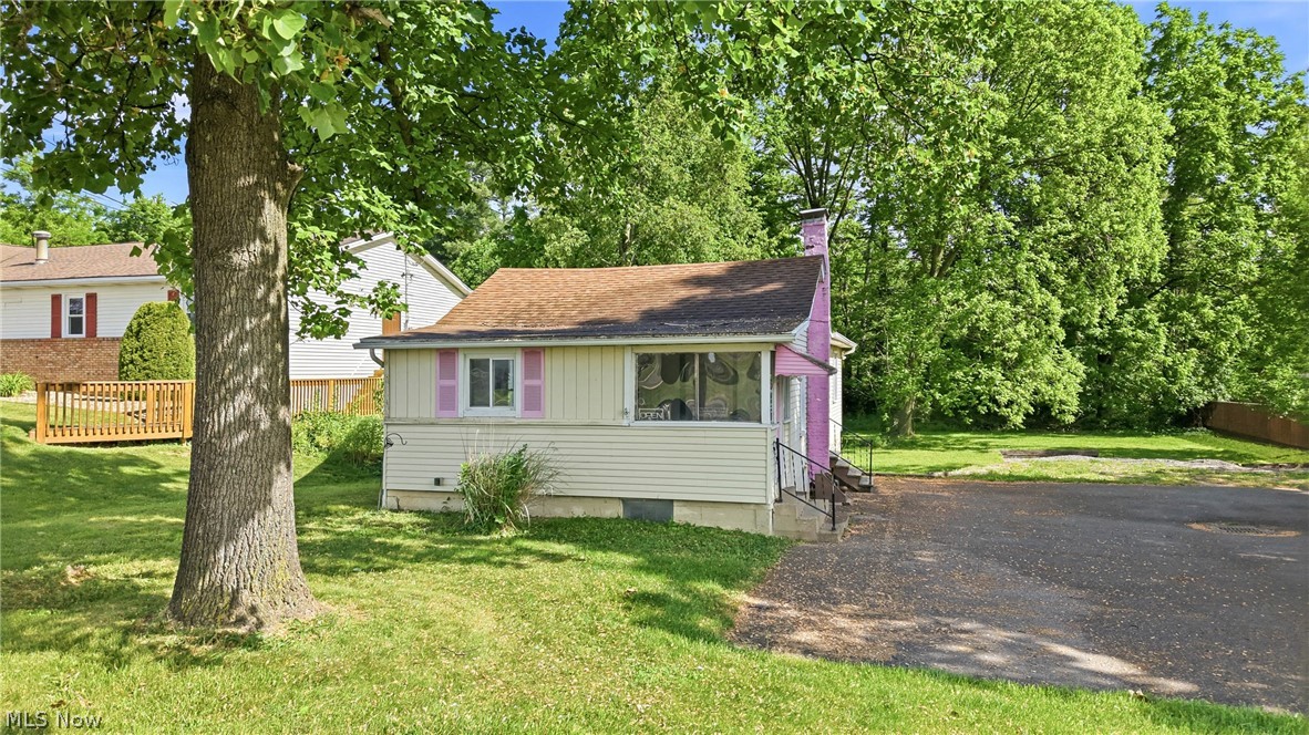 1122 W Western Reserve Road Poland OH 44514