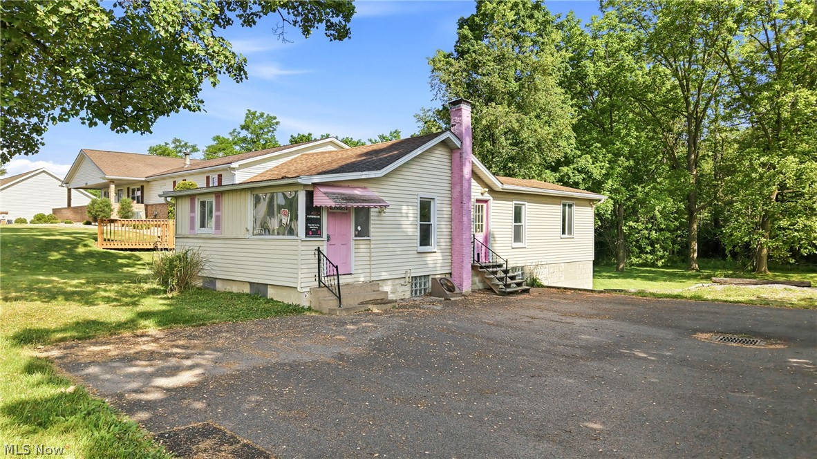 1122 W Western Reserve Road Poland OH 44514