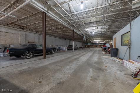 812 & 814 Kaderly Street NW New Philadelphia OH 44663