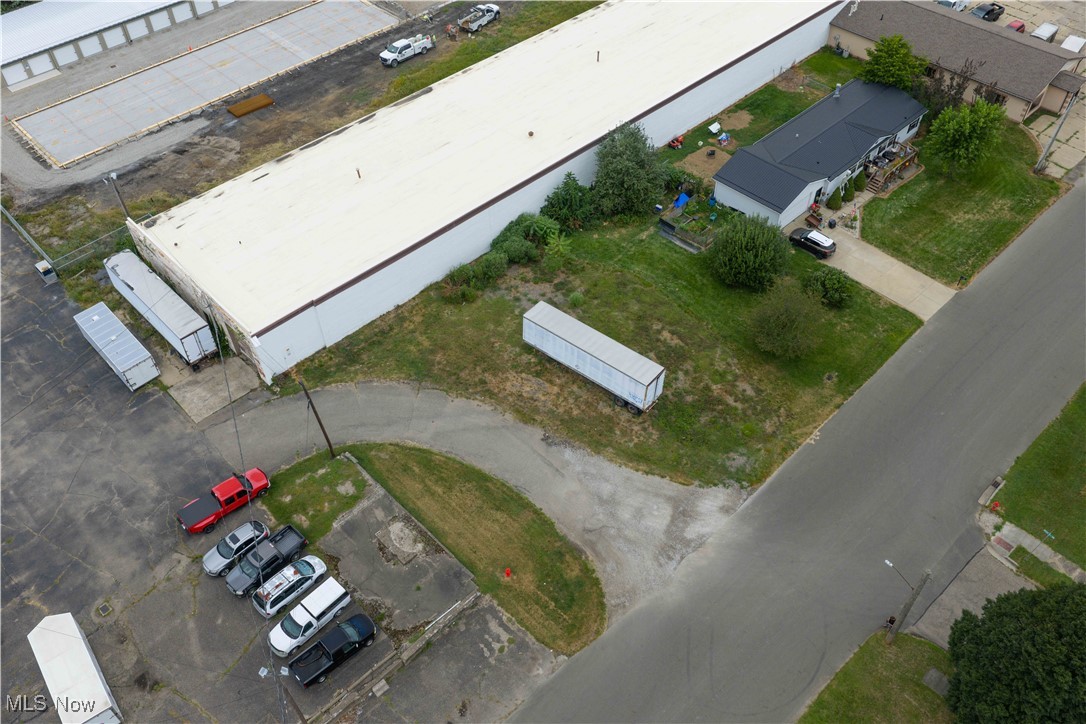 812 & 814 Kaderly Street NW New Philadelphia OH 44663