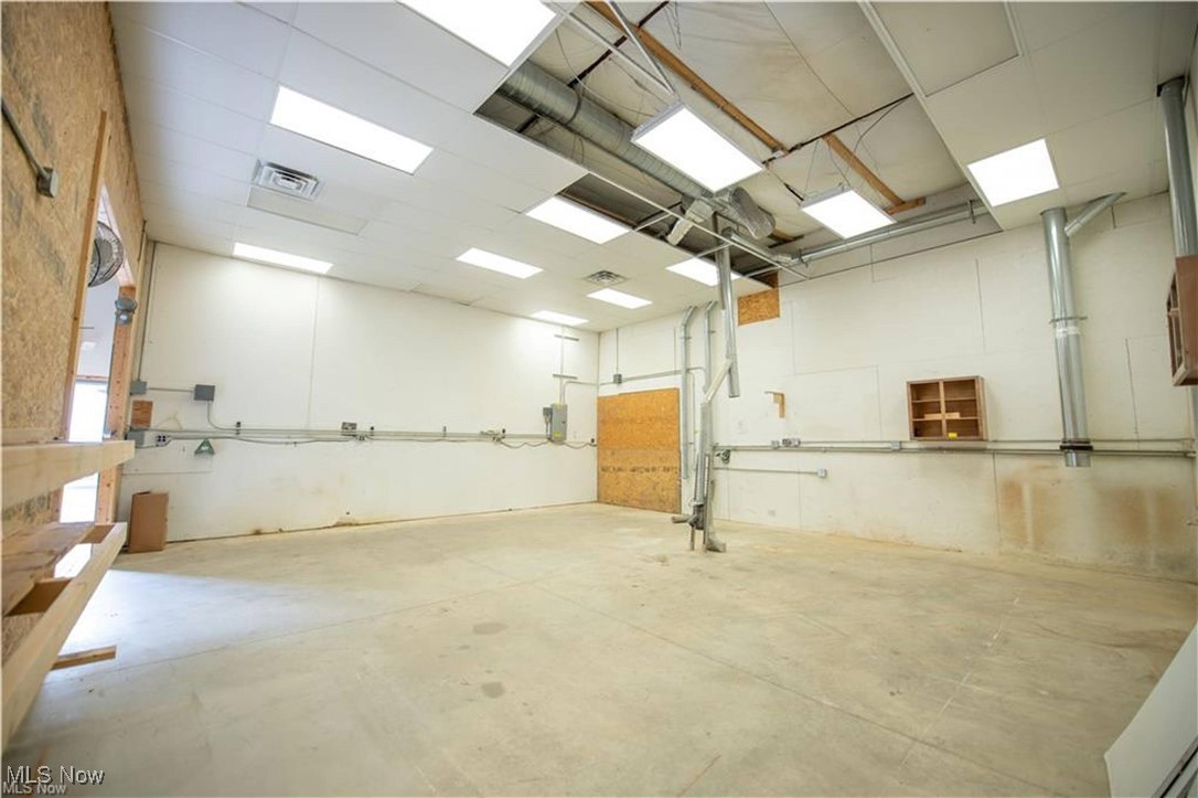 4043 Beck Avenue Louisville OH 44641