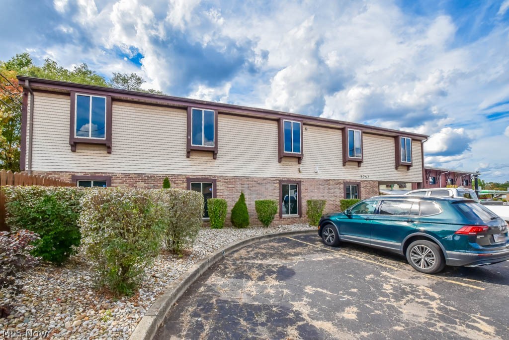 3757 Cleveland Avenue NW Canton OH 44709