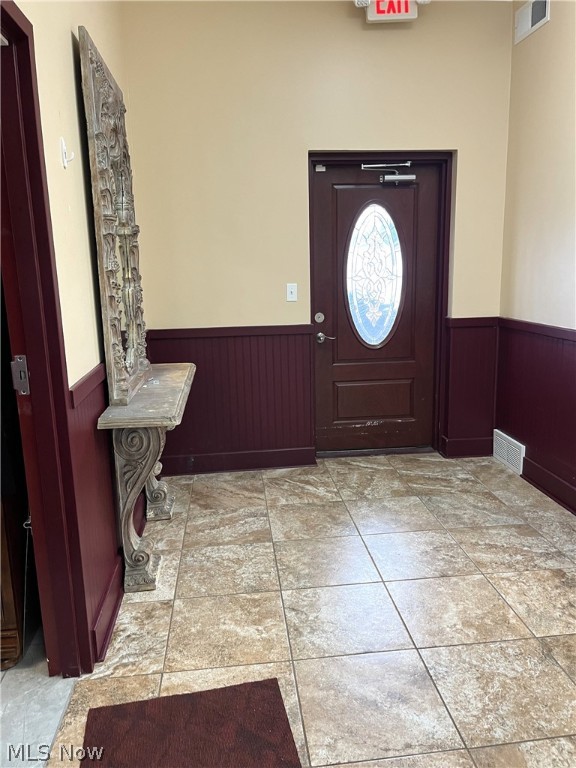 8397 Raglan Circle Warren OH 44484