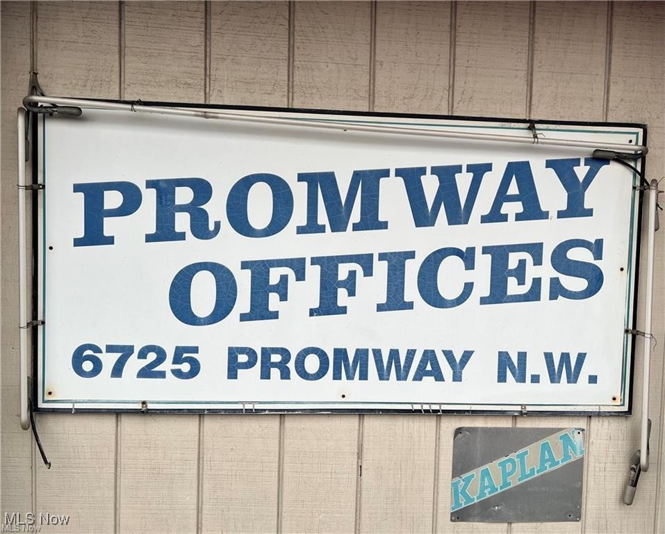 6725 Promway Avenue NW North Canton OH 44720