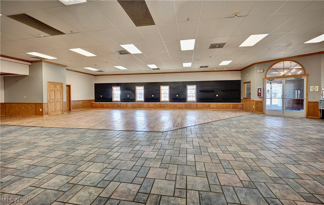 14278 Lincoln Way E Dalton OH 44618