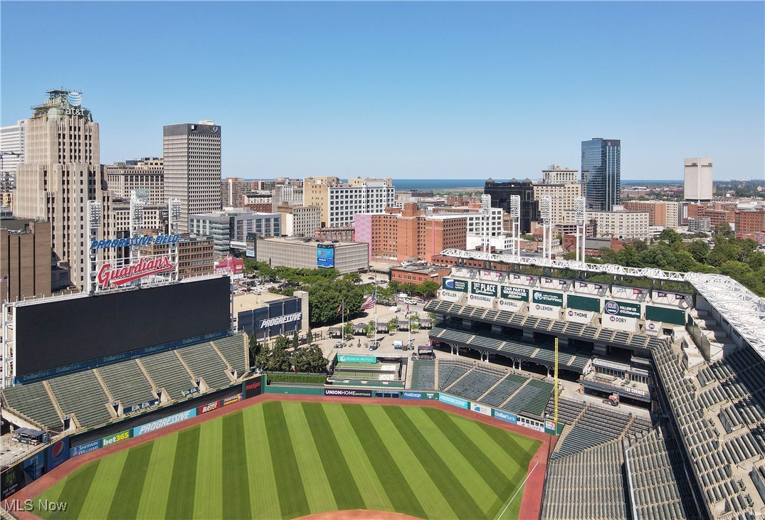 2217 E 9th Street Cleveland OH 44115