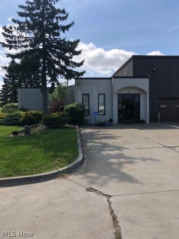 887 W Liberty Street Medina OH 44256