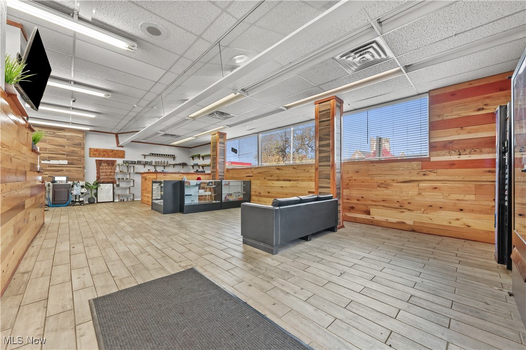 680 E Market Street Akron OH 44304