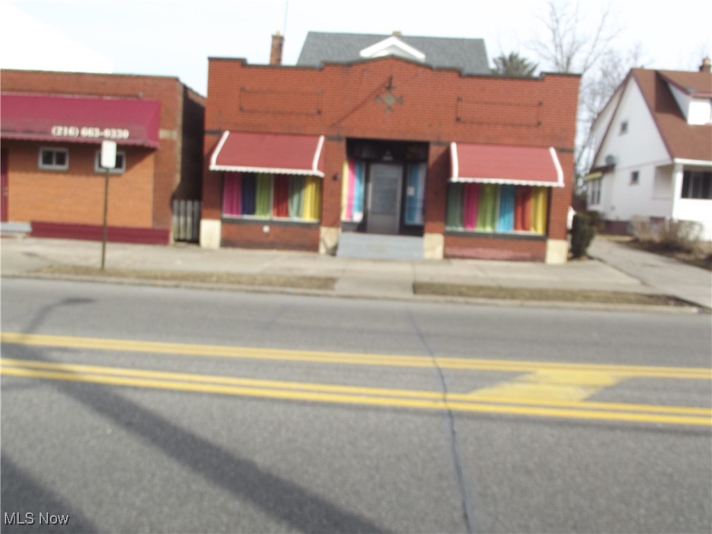 17051 Libby Road Maple Heights OH 44137