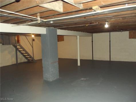 17051 Libby Road Maple Heights OH 44137