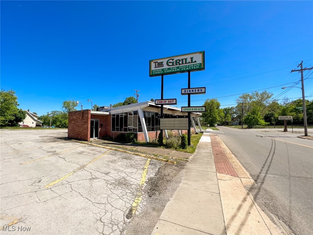 2833 Southern Boulevard Youngstown OH 44507