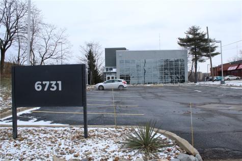 6731 Ridge Parma OH 44129
