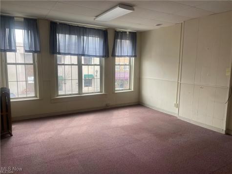 416.5 Main Street Coshocton OH 43812