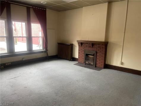 416.5 Main Street Coshocton OH 43812