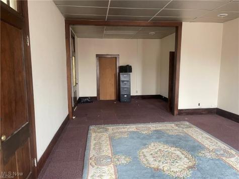 416.5 Main Street Coshocton OH 43812