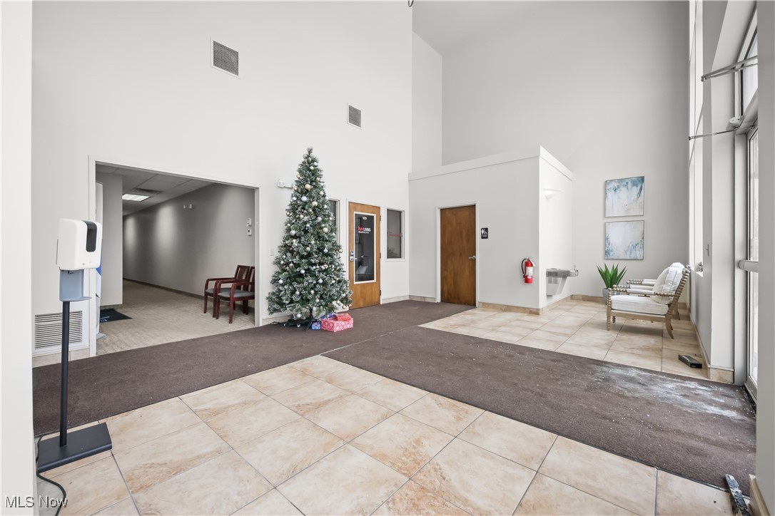 32875 Solon Road Solon OH 44139