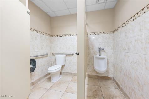 32875 Solon Road Solon OH 44139