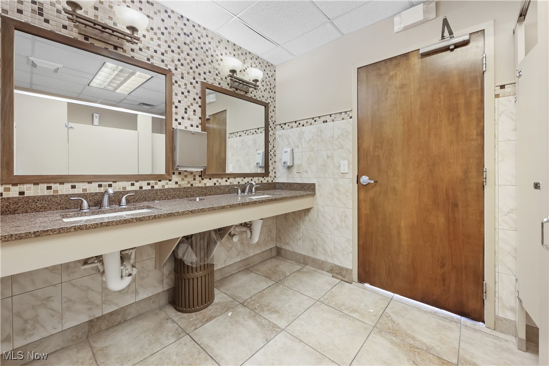 32875 Solon Road Solon OH 44139