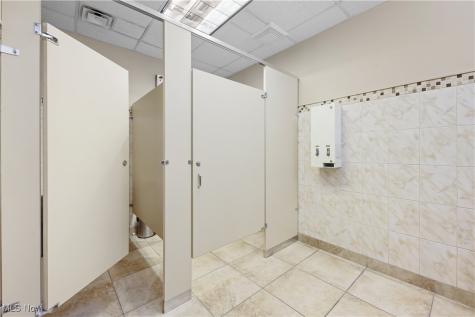 32875 Solon Road Solon OH 44139