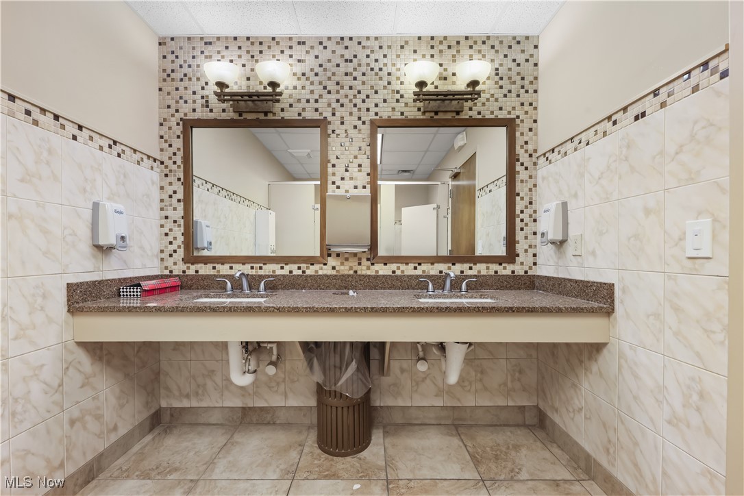 32875 Solon Road Solon OH 44139