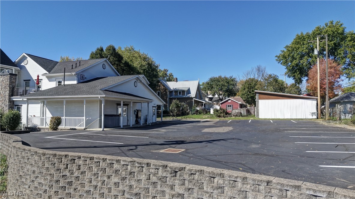 205 Main Street Sugarcreek OH 44622