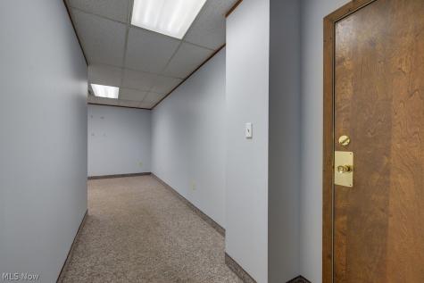 21245 Lorain Road Fairview Park OH 44126