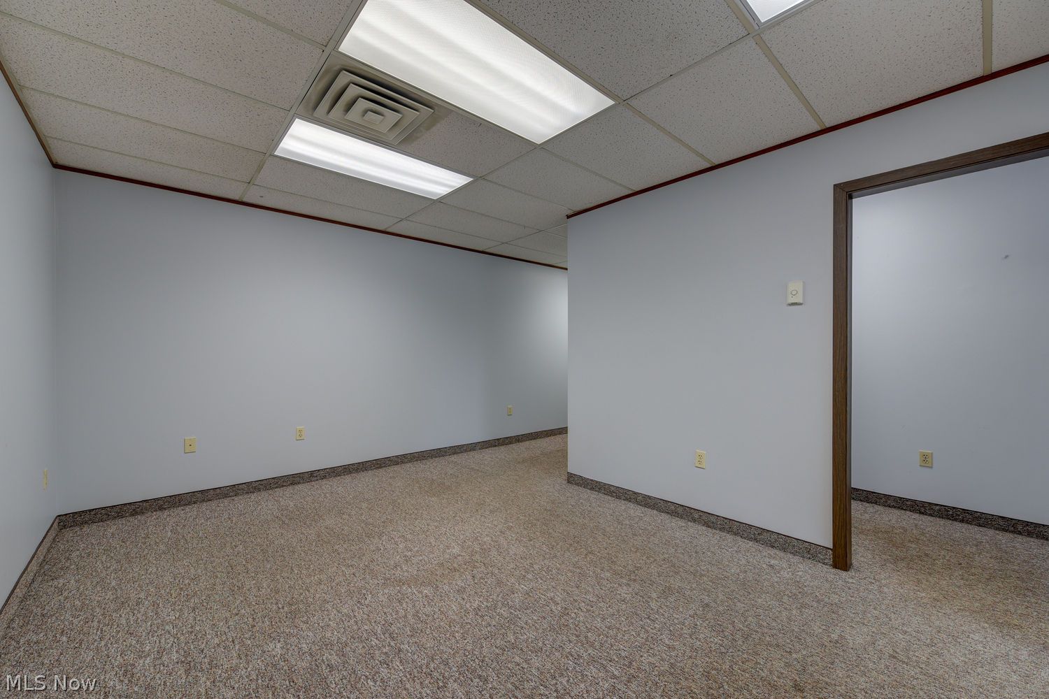 21245 Lorain Road Fairview Park OH 44126