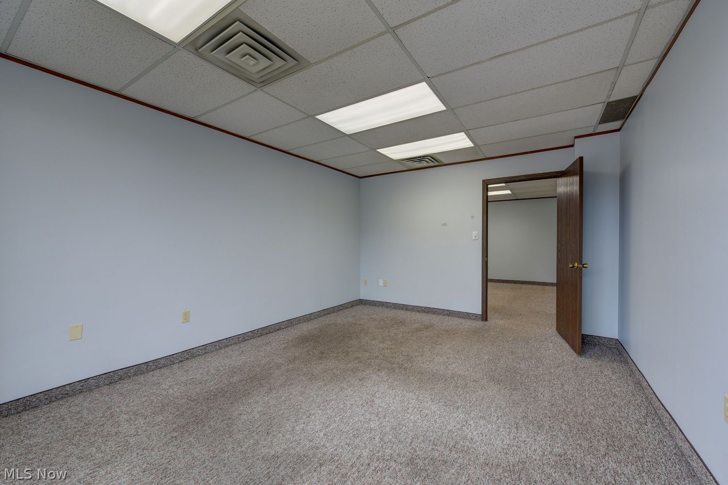 21245 Lorain Road Fairview Park OH 44126