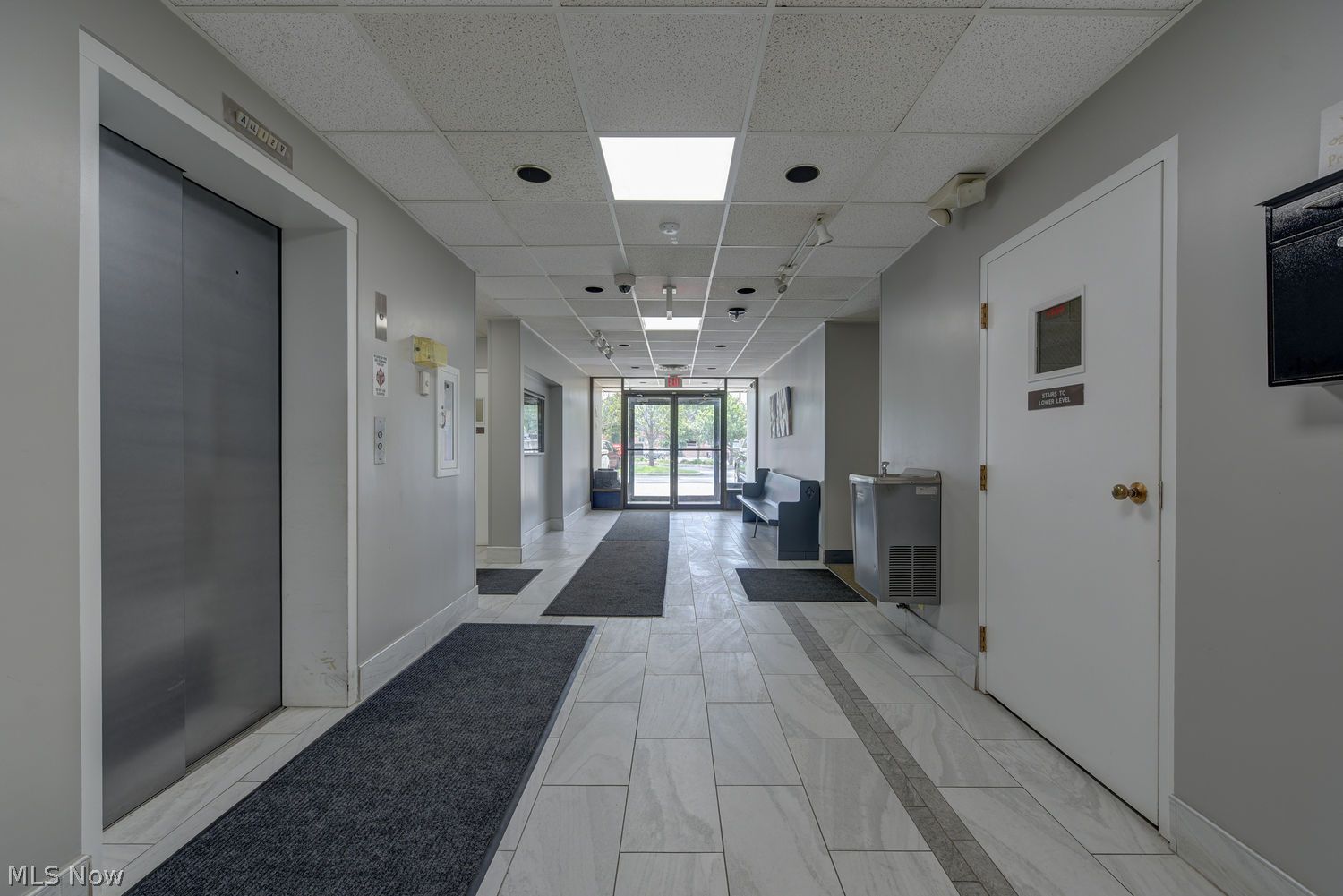 21245 Lorain Road Fairview Park OH 44126