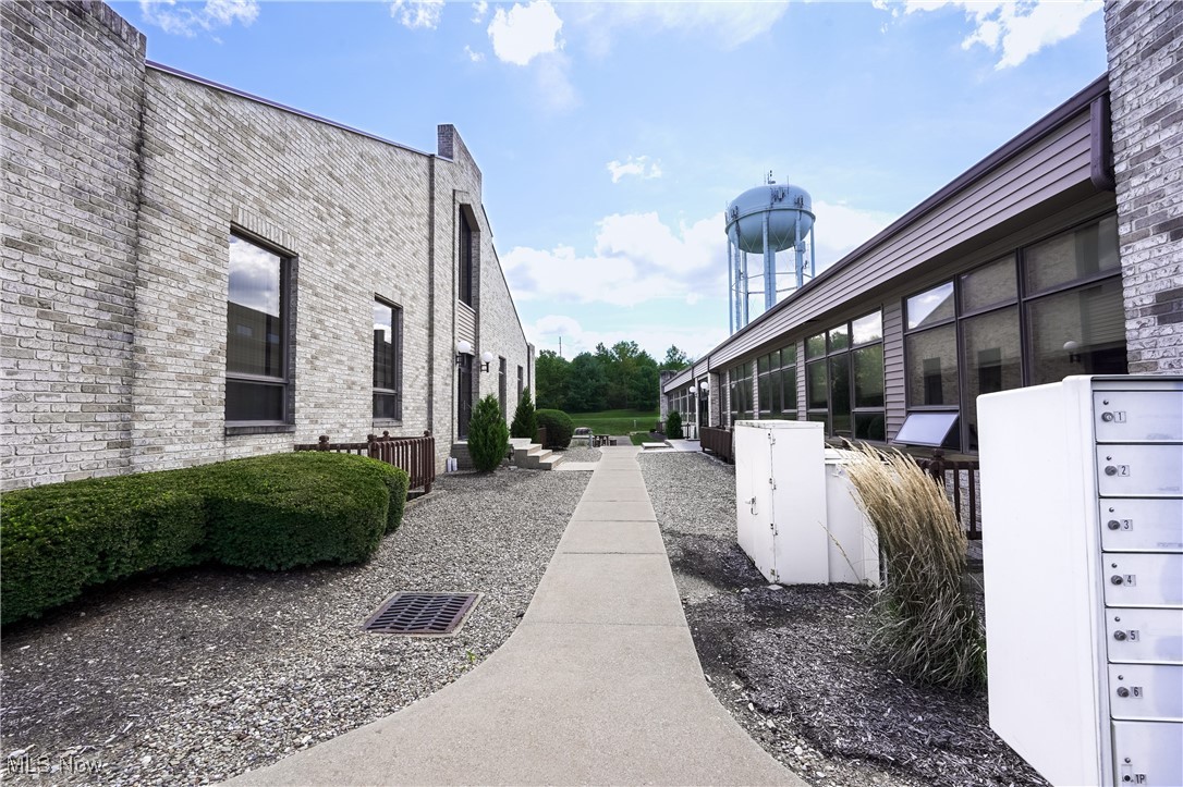 75-77 Milford Drive Hudson OH 44236