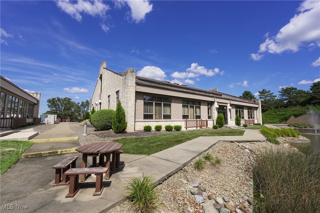 75-77 Milford Drive Hudson OH 44236