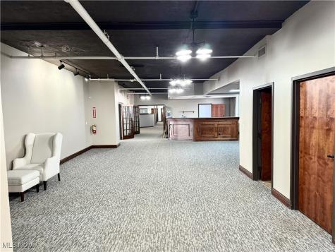 641 Lincoln Way W Massillon OH 44647