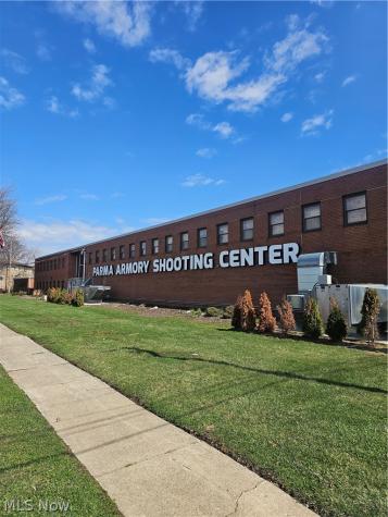 5301 Hauserman Road Parma OH 44130