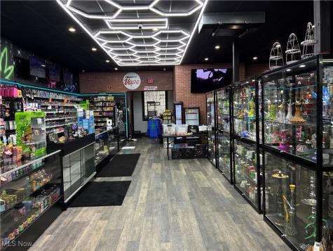 17114 Detroit Avenue Lakewood OH 44107