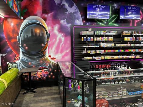 17114 Detroit Avenue Lakewood OH 44107