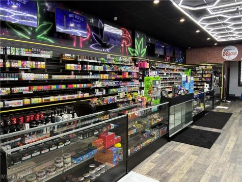 17114 Detroit Avenue Lakewood OH 44107