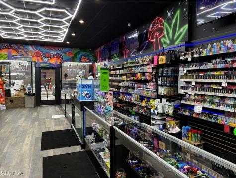 17114 Detroit Avenue Lakewood OH 44107