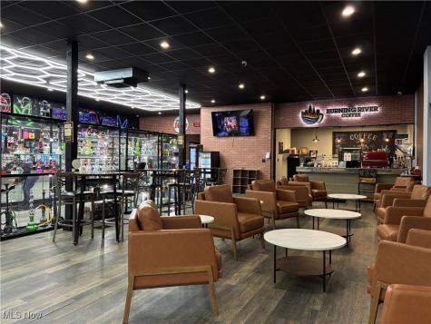 17114 Detroit Avenue Lakewood OH 44107