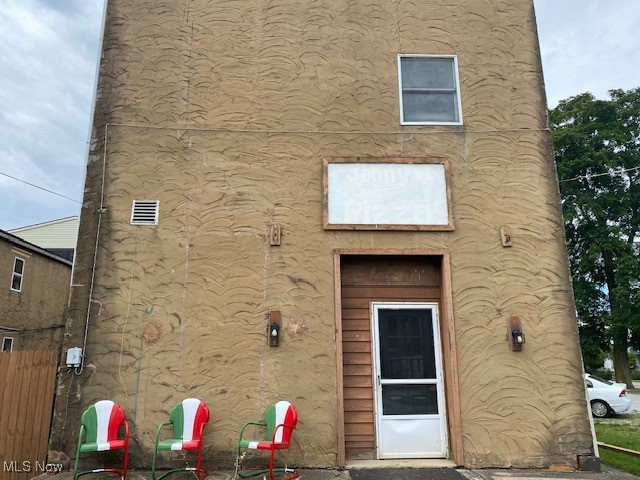 164 N Main Street Magnolia OH 44643