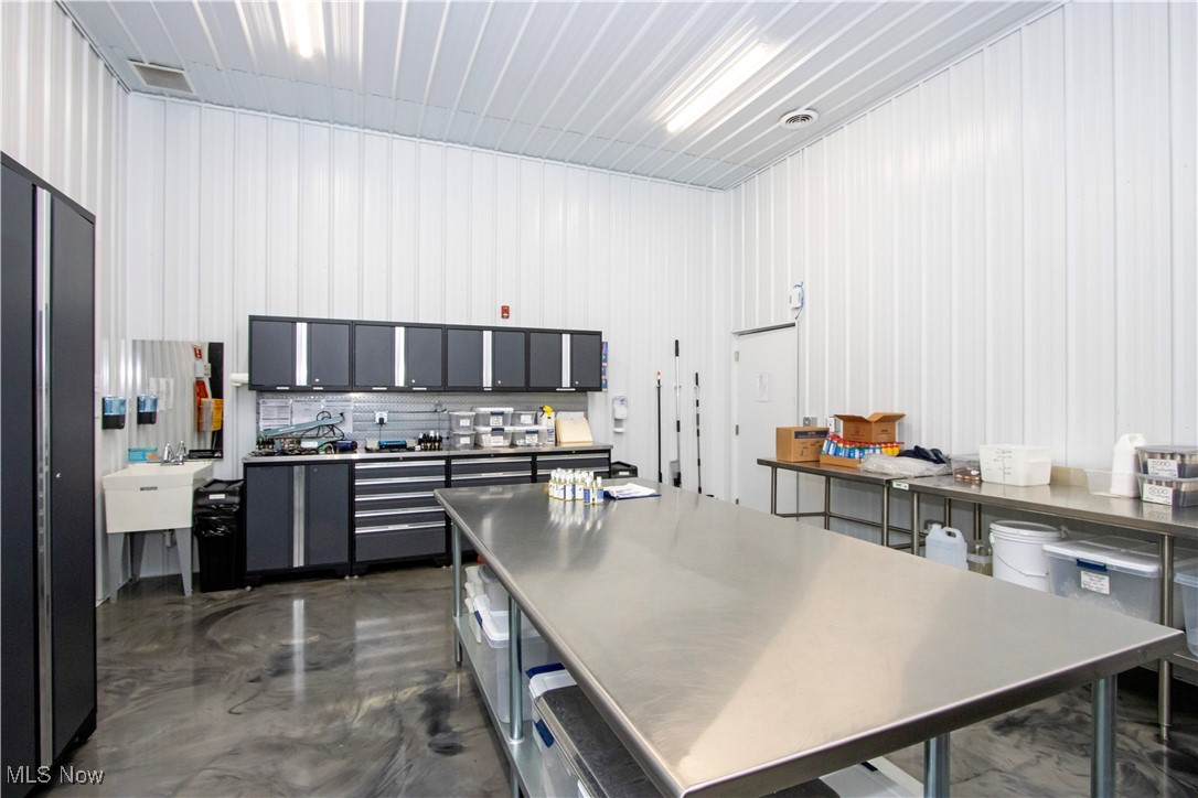 7706 Congress Road West Salem OH 44287