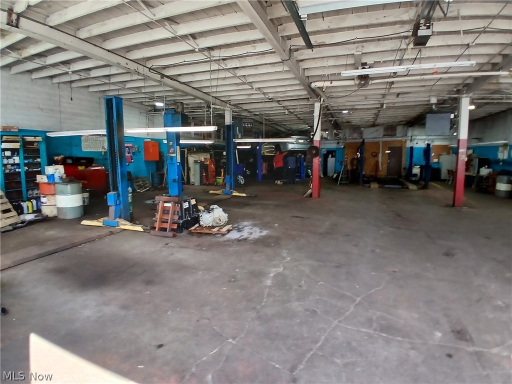 6950 Brecksville Road Brecksville OH 44131