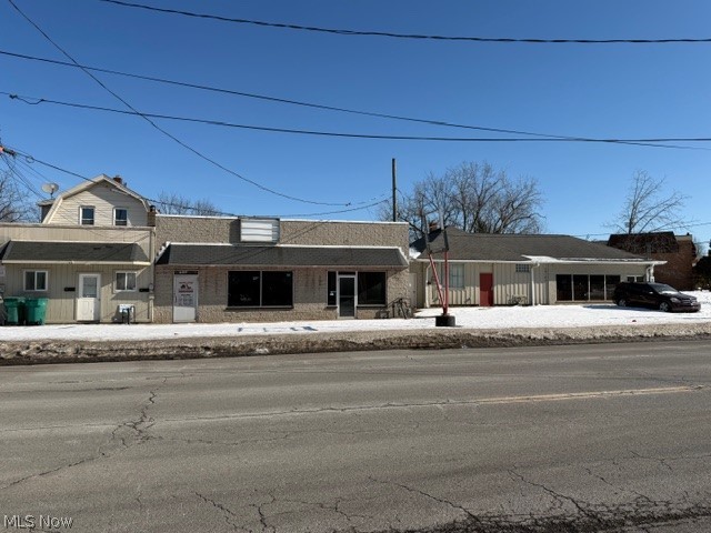 16133 Broadway Avenue Maple Heights OH 44137