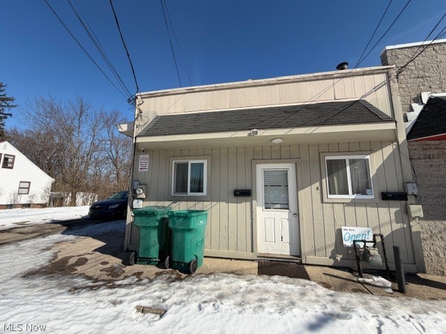16133 Broadway Avenue Maple Heights OH 44137
