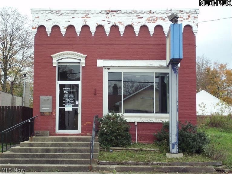 3273 N Main Street Rock Creek OH 44084