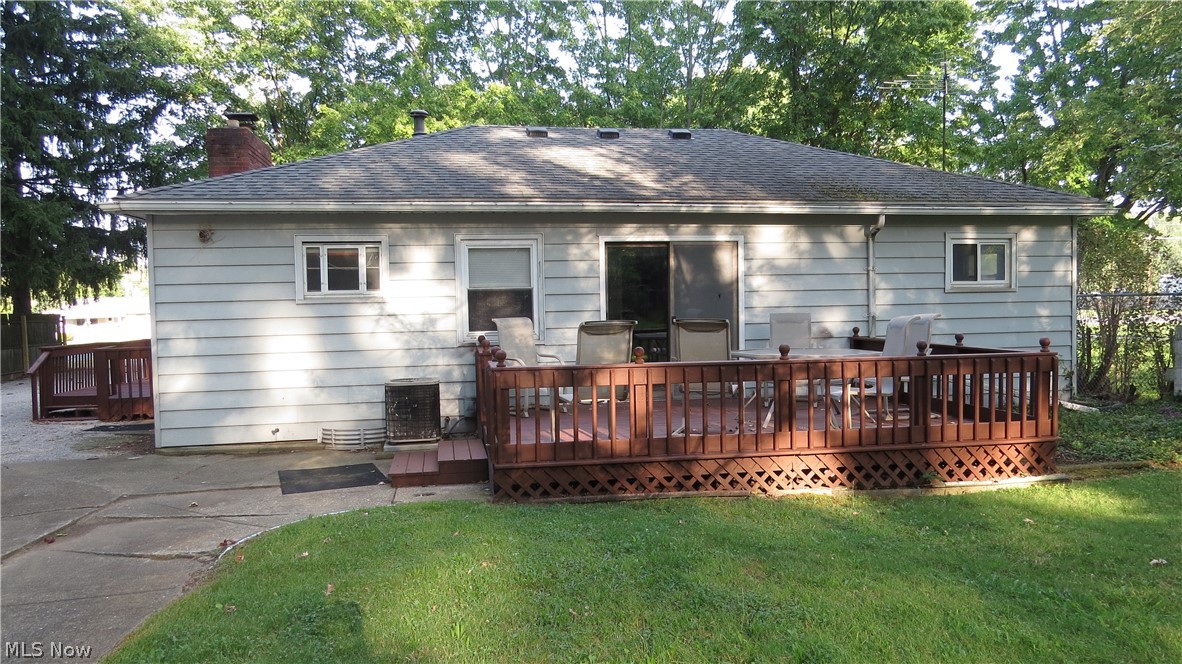 8190 Leavitt Road Amherst OH 44001