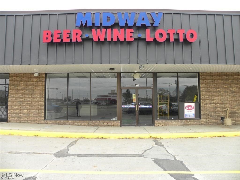 612 Leona Street Elyria OH 44035